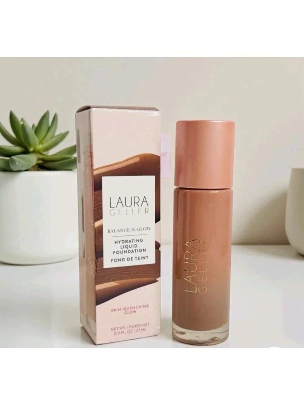 Laura Geller Balance-N-Glow Hydrating Liquid Foundation .9 Fl Oz Deep Makeup